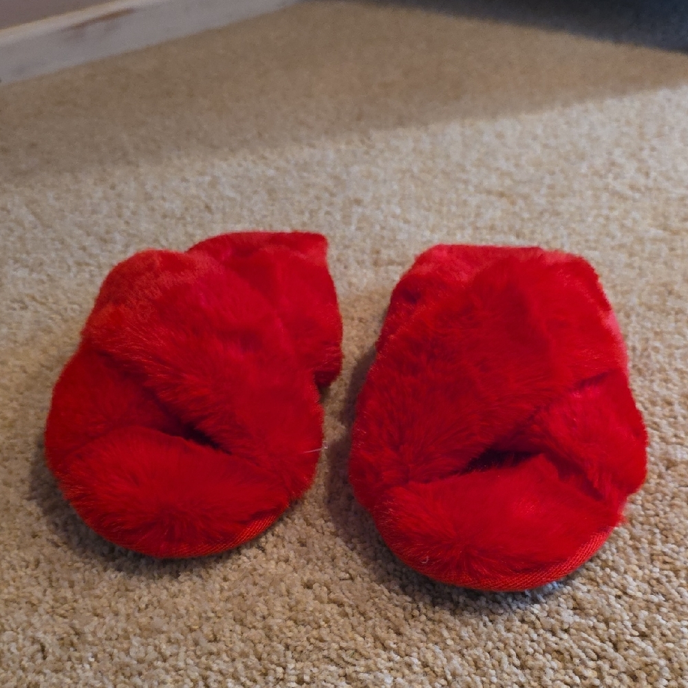 Victoria's Secret Red Fuzzy Slippers